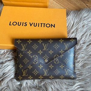 Authentic LARGE Louis Vuitton Kirigami
